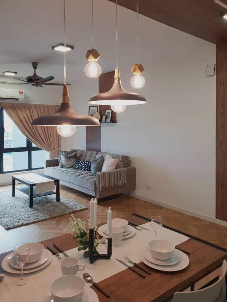Adore Homestay@Emira Seksyen 13 Shah Alam, MSU, Stadium, AEON Mall Bagian luar foto