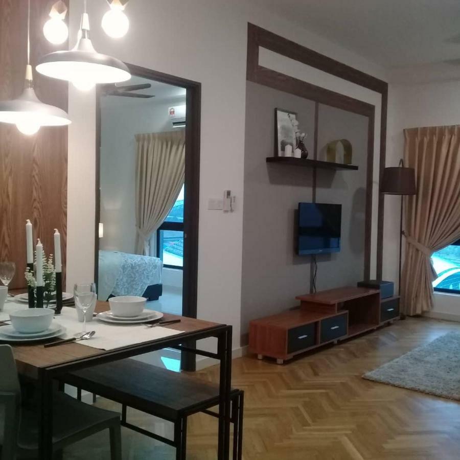 Adore Homestay@Emira Seksyen 13 Shah Alam, MSU, Stadium, AEON Mall Bagian luar foto